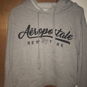 Aeropostale gray cropped sweatshirt!!